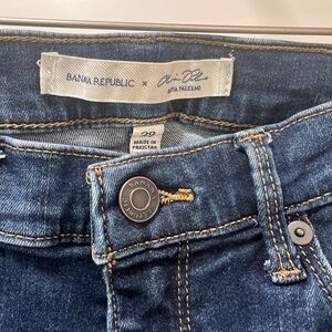 Olivia Palermo for Banana Republic!